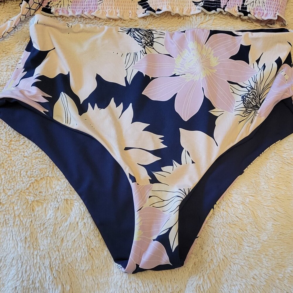 Title Nine swimsuit - Picture 2 of 12